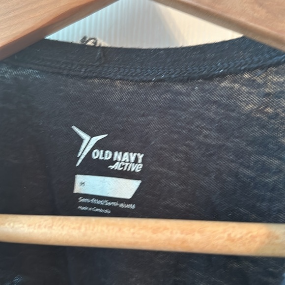 Lightweight tank top - Picture 3 of 4